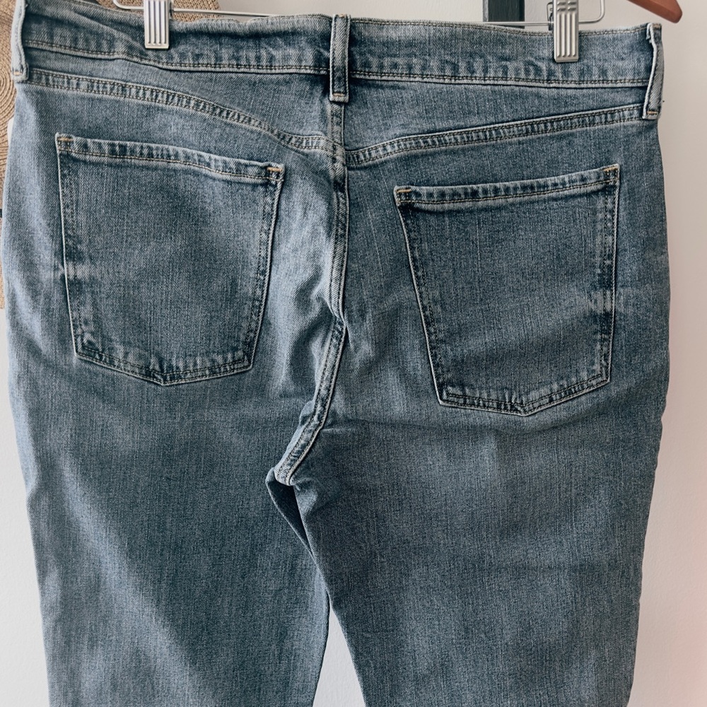 Old Navy women’s Blue Jeans